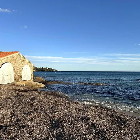 Calme Avec Climatisation, Terrasse Et Parking Au Lavandou - Fr-1-251-856 Apartmán *